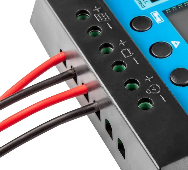 Güneş enerjisi şarj kontrolörü 10A, 12/24V